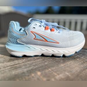 Altra Light Blue and Orange Athletic Shoes